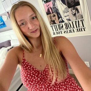 Meet your Posher, Riley